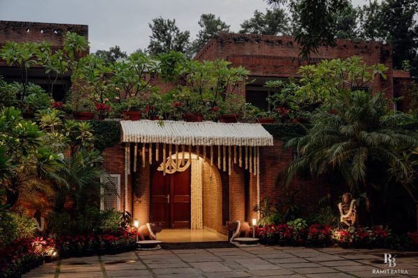 Lavanya_Pranav-RamitBatra-5013